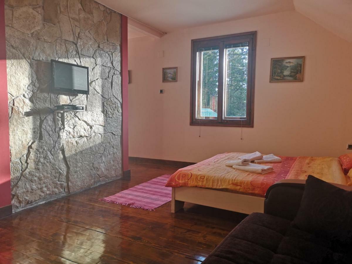 Razvrsje Co Otel Žabljak Dış mekan fotoğraf